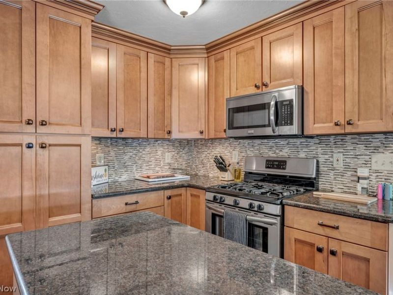 4786 Bickford Avenue, Akron, OH 44319 Photo 18