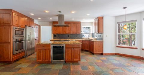 1897 Talbot Place, South Lake Tahoe, CA 96150 Photo