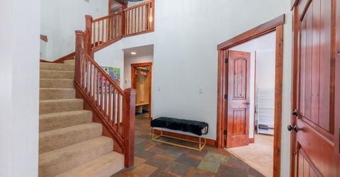 1897 Talbot Place, South Lake Tahoe, CA 96150 Photo