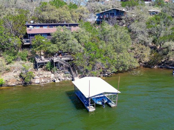 1013 Council ST, Burnet, TX 78611