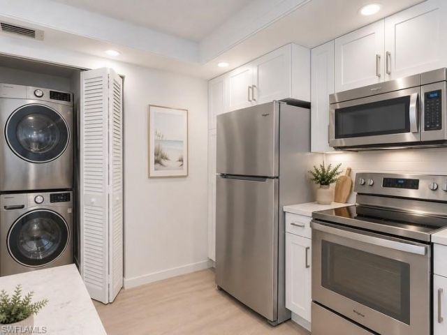 4150 Crayton Rd, Unit B6, Naples, FL 34103 Photo