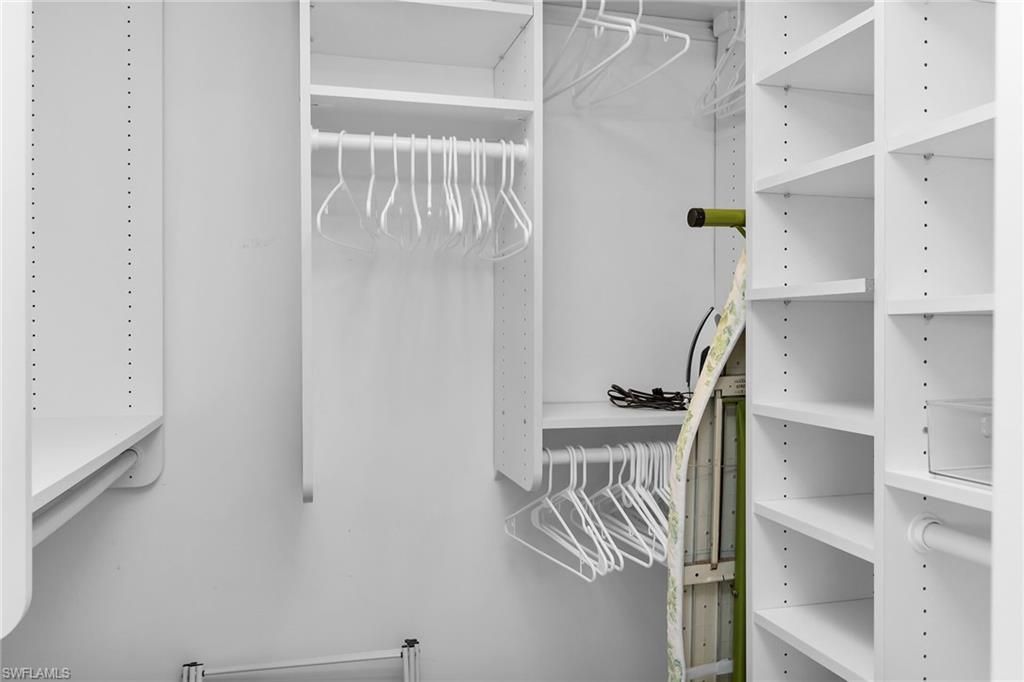 4150 Crayton Rd, Unit B6, Naples, FL 34103 Photo