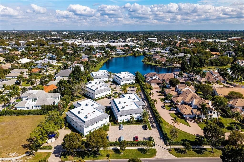 4150 Crayton Rd, Unit B6, Naples, FL 34103 Photo