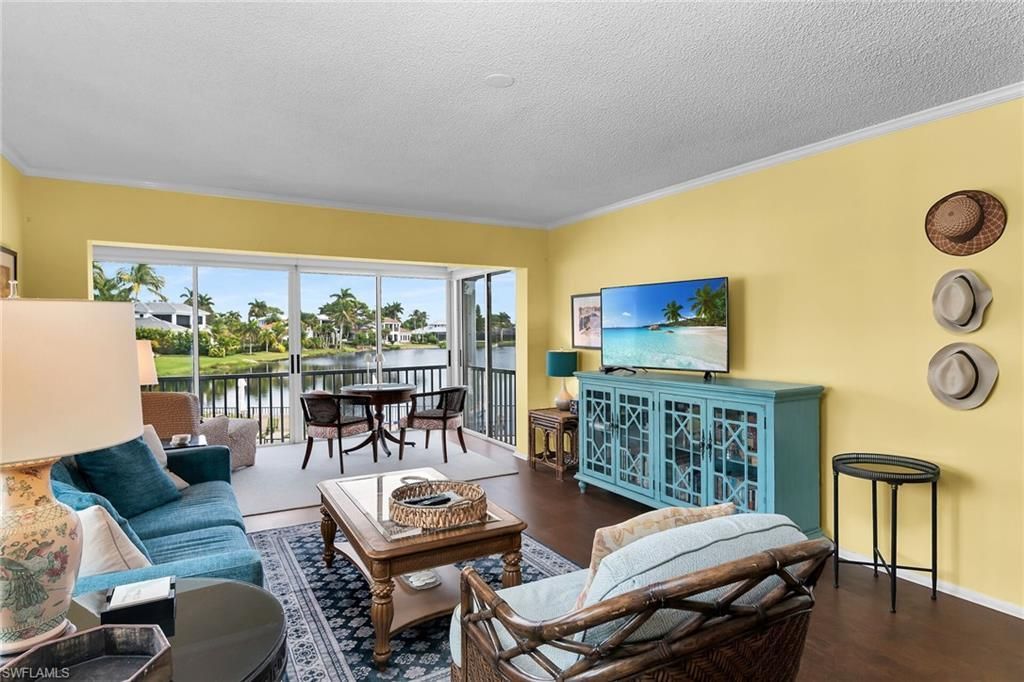 4150 Crayton Rd, Unit B6, Naples, FL 34103 Photo