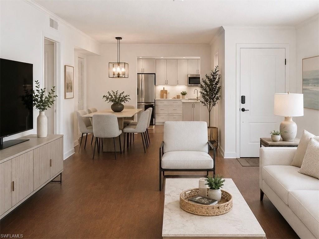 4150 Crayton Rd, Unit B6, Naples, FL 34103 Photo