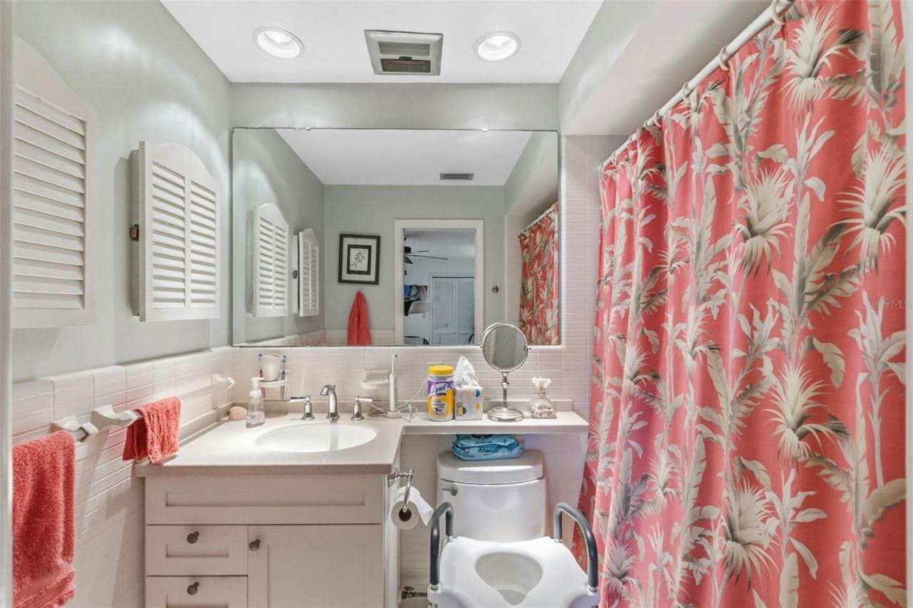 6750 Gulf Of Mexico Drive, Unit 151, Longboat Key, FL 34228 Photo