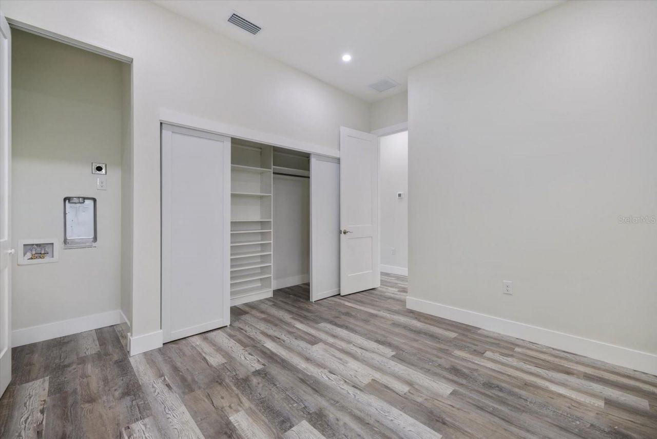 3525 Mcintosh Road, Sarasota, FL 34232 Photo