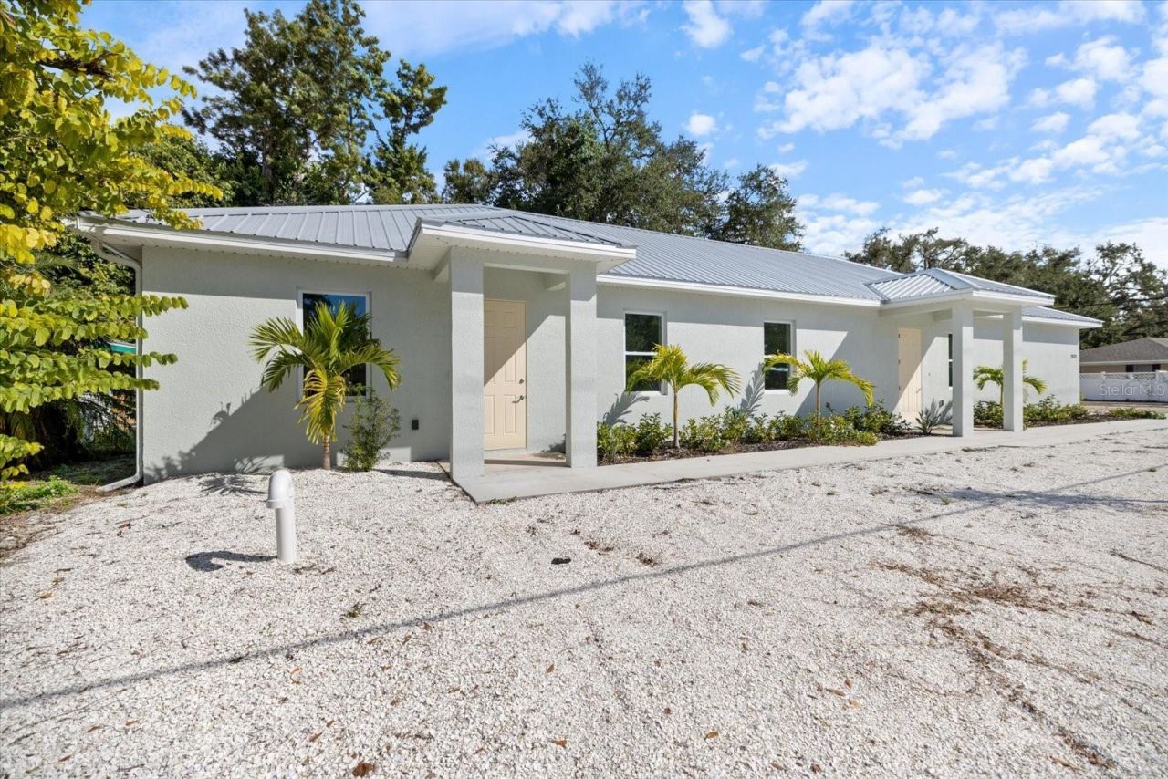 3525 Mcintosh Road, Sarasota, FL 34232 Photo
