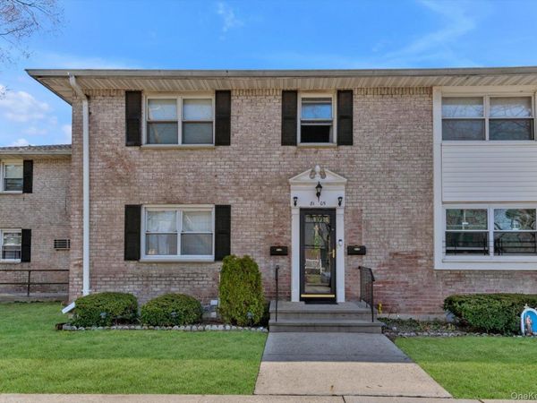 8105 268th Street , Unit 228A, New Hyde Park, NY 11040