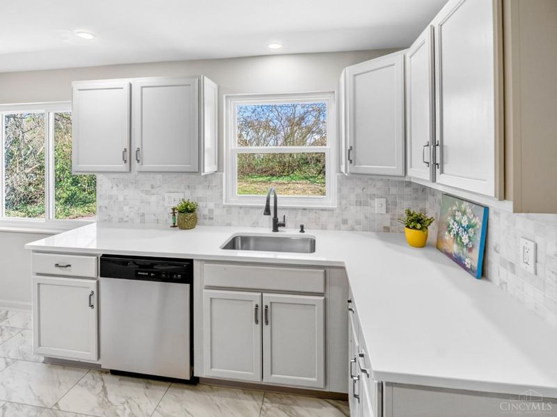 4056 Palos Street, Cincinnati, OH 45205 Photo 7