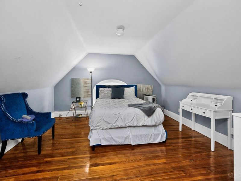 922 Summit Avenue, Cincinnati, OH 45204 Photo 33