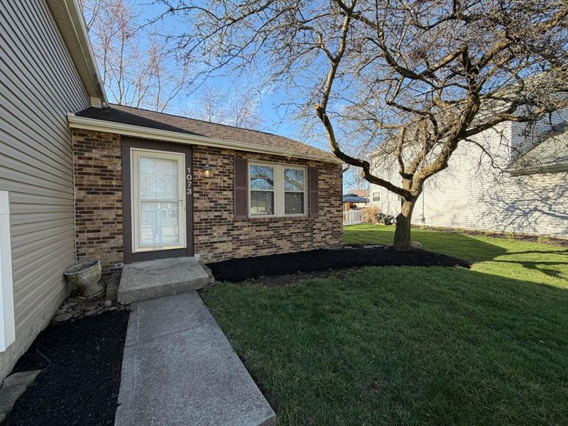 1073 Discovery Drive, Columbus, OH 43085 Photo 4