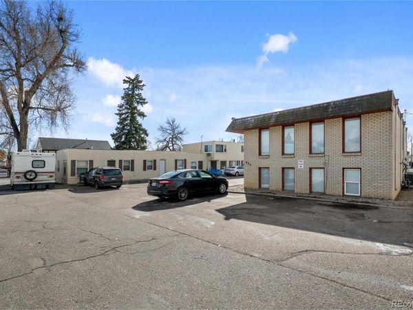 604-606 E Eisenhower Boulevard , Loveland, CO 80537