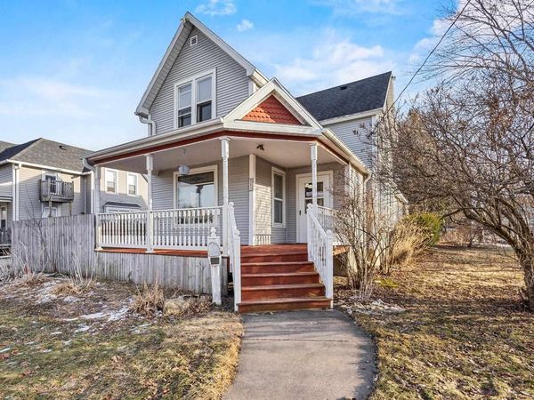 303 E MCKINLEY STREET, Appleton, WI 54915