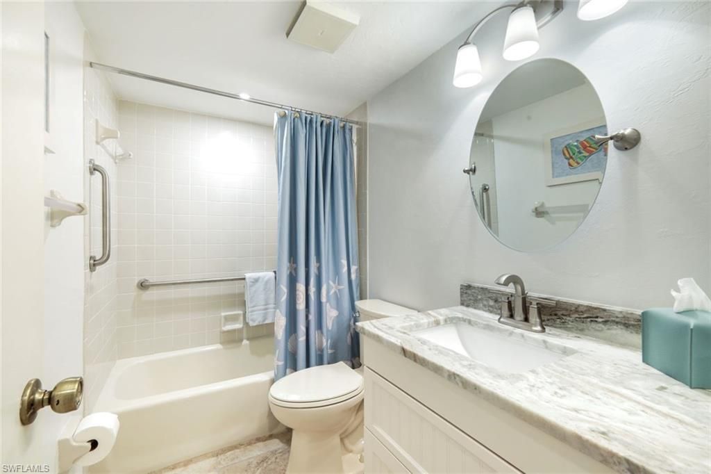 16580 Waters Edge Ct, Unit 202, Fort Myers, FL 33908 Photo