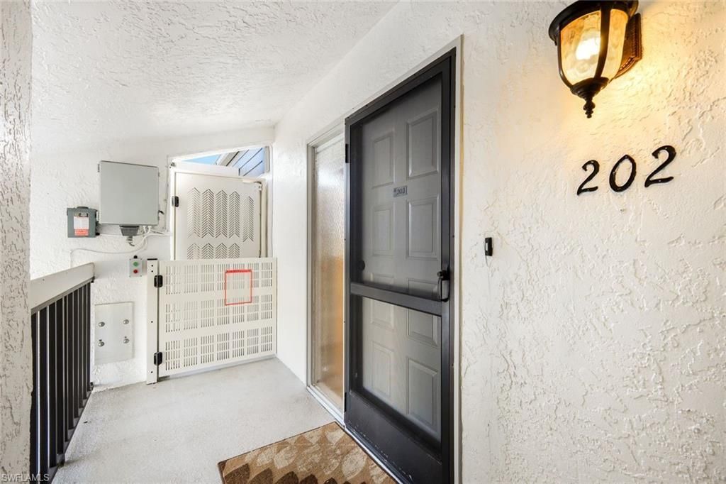 16580 Waters Edge Ct, Unit 202, Fort Myers, FL 33908 Photo
