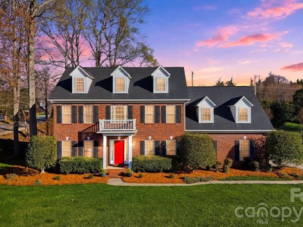 2716 Charleston Court, Claremont, NC 28610