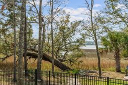 132 Low Tide Court photo 4