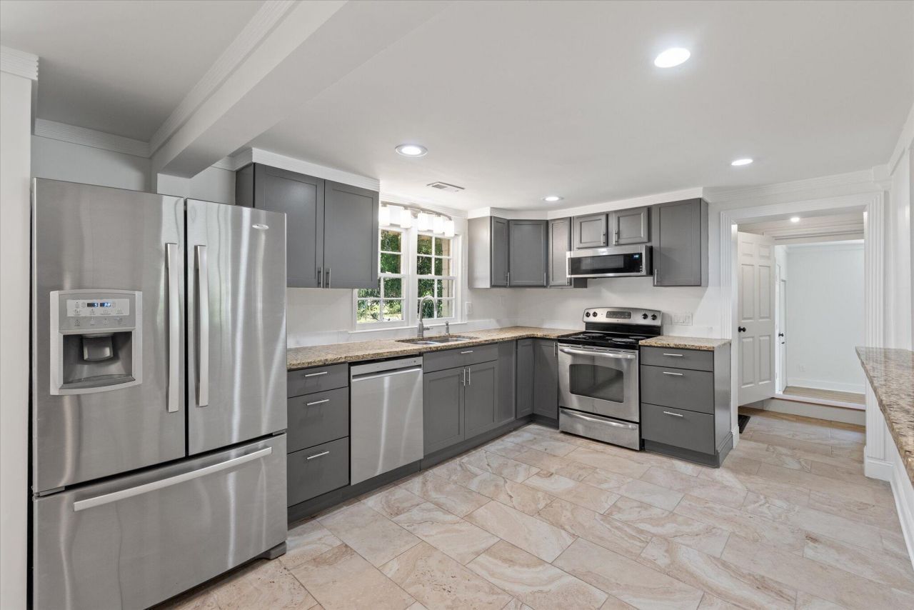 1778 Brockington Avenue Photo 13