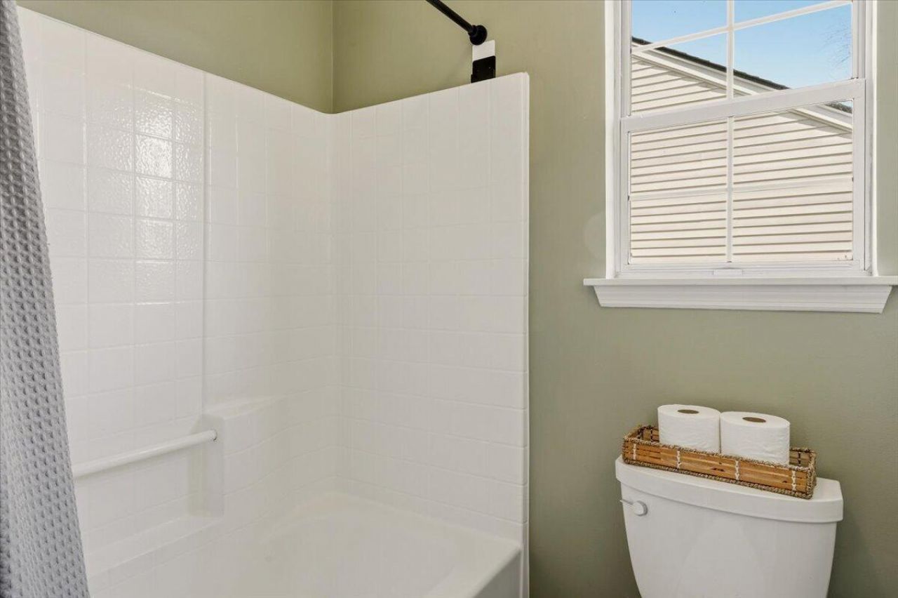 1732 Crystal Lake Drive Photo 46