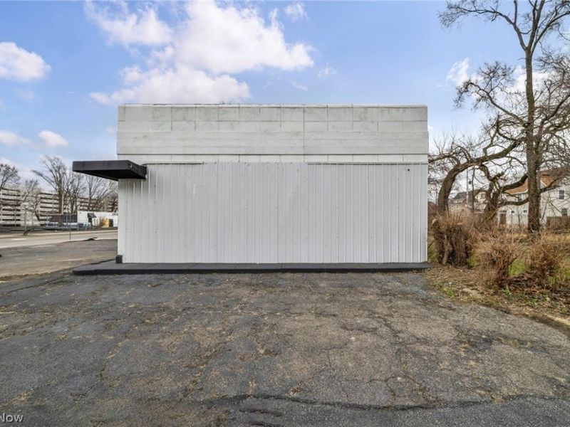 8400-8402 Cedar Avenue, Cleveland, OH 44103 Photo 7