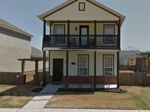 568 N Longfellow Lane, Fayetteville, AR 72704