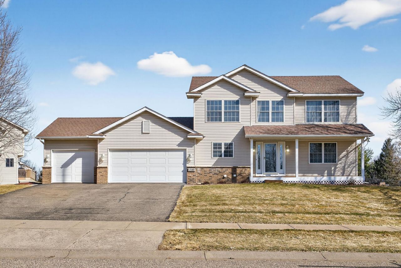 12188 Walnut Drive, Rogers, MN 55374 Main Photo