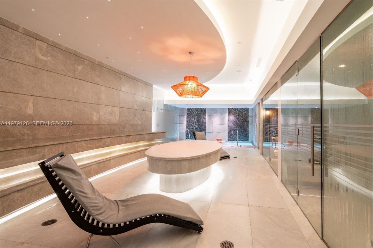 1010 Brickell Ave , Unit 1902, Miami, FL 33131 Photo