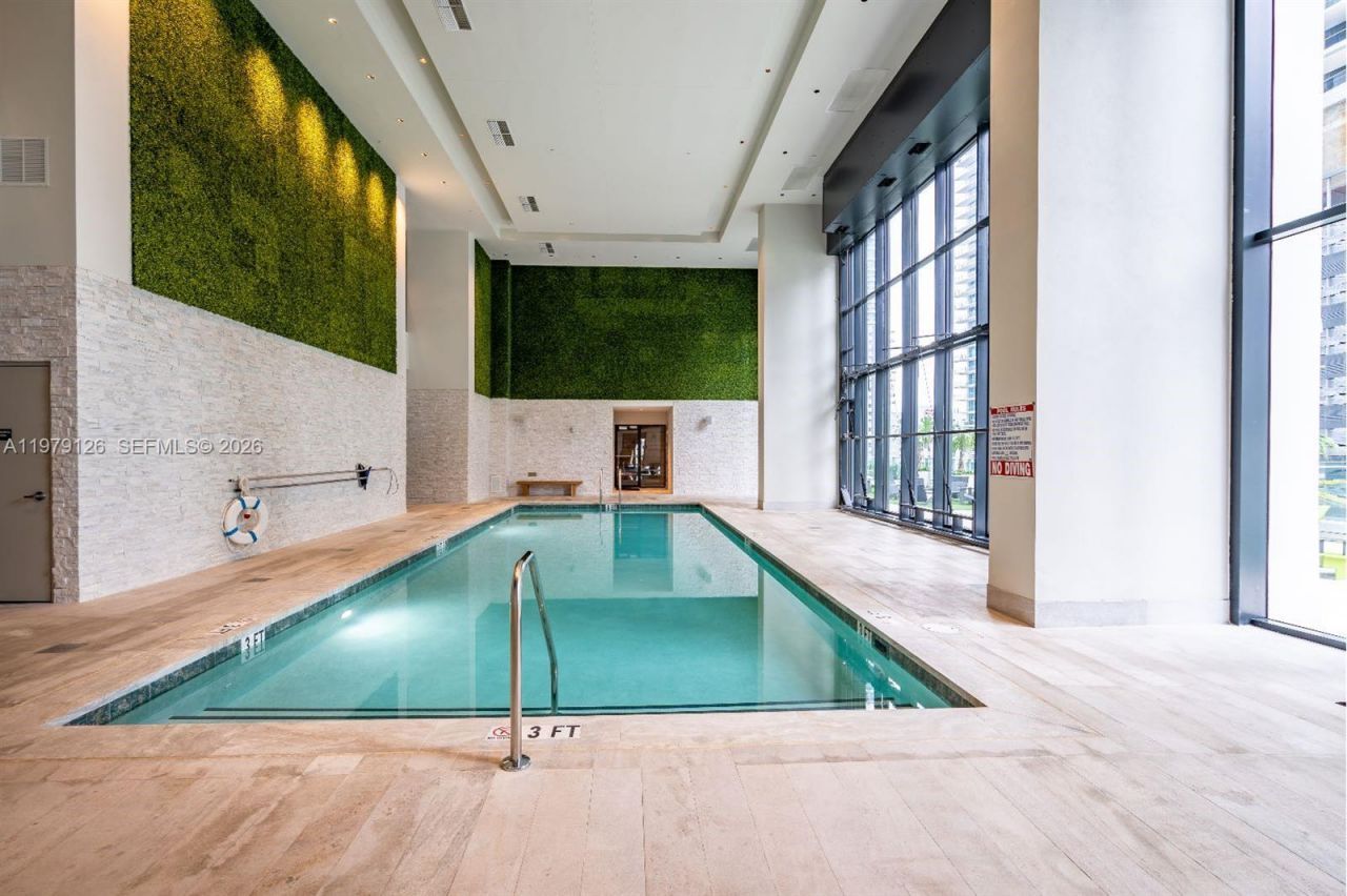 1010 Brickell Ave , Unit 1902, Miami, FL 33131 Photo