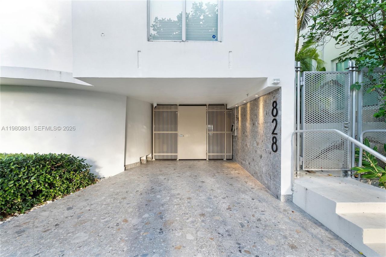 828 3rd St, Unit 314, Miami Beach, FL 33139 Photo