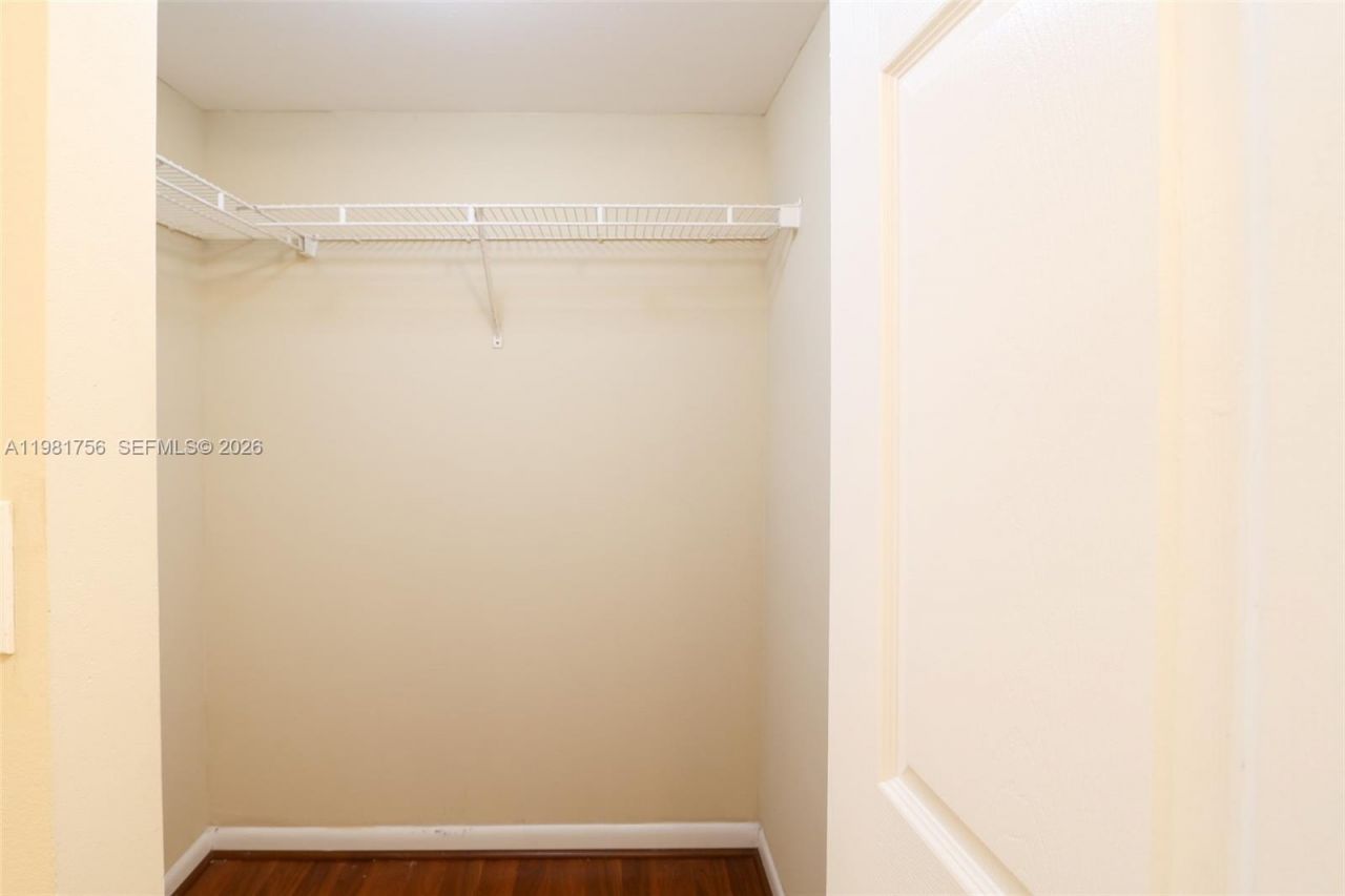 520 SE 5th Ave , Unit 2411, Fort Lauderdale, FL 33301 Photo