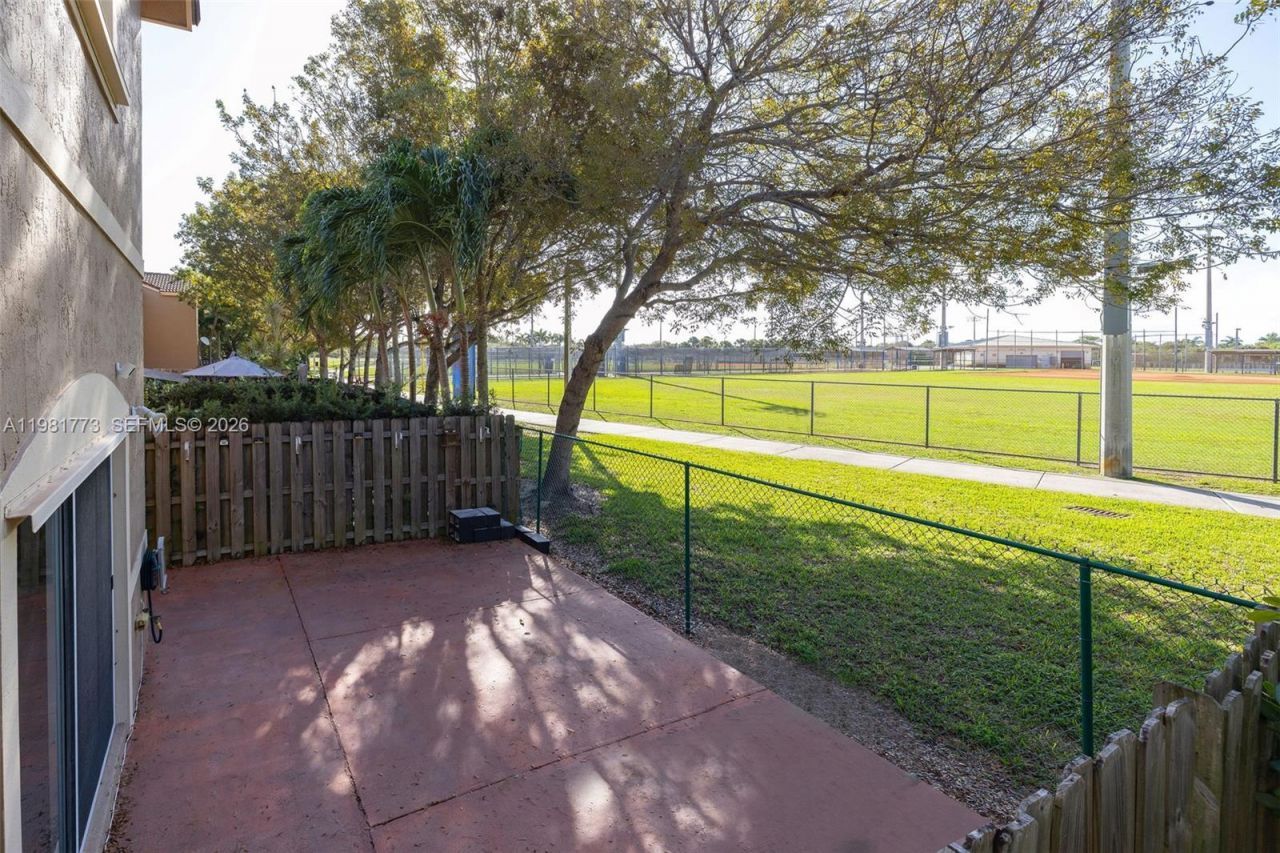 8560 SW 214th Way , Cutler Bay, FL 33189 Photo