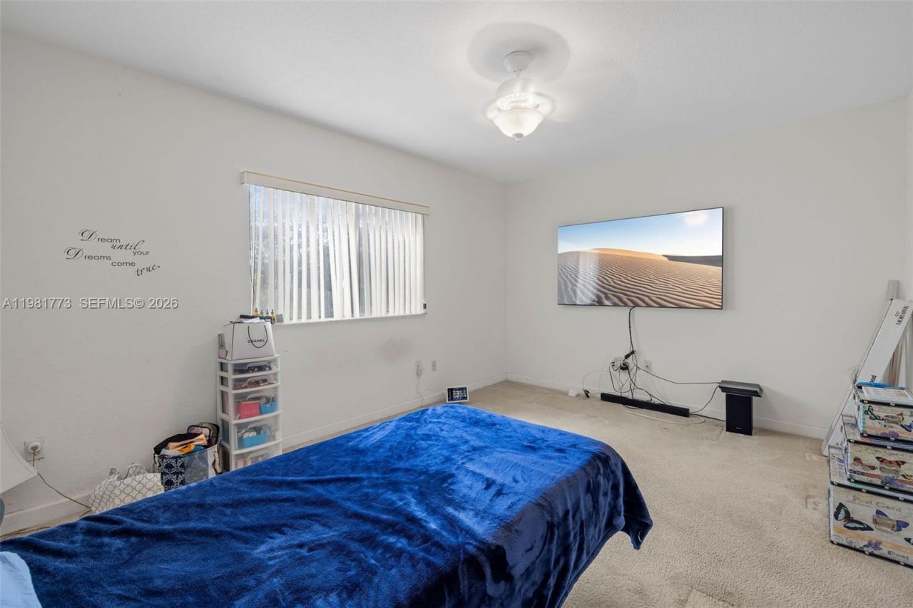 8560 SW 214th Way , Cutler Bay, FL 33189 Photo