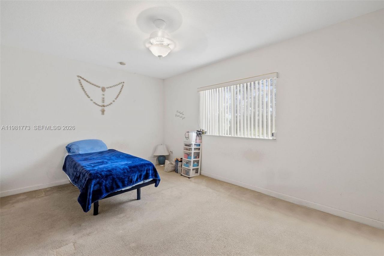 8560 SW 214th Way , Cutler Bay, FL 33189 Photo