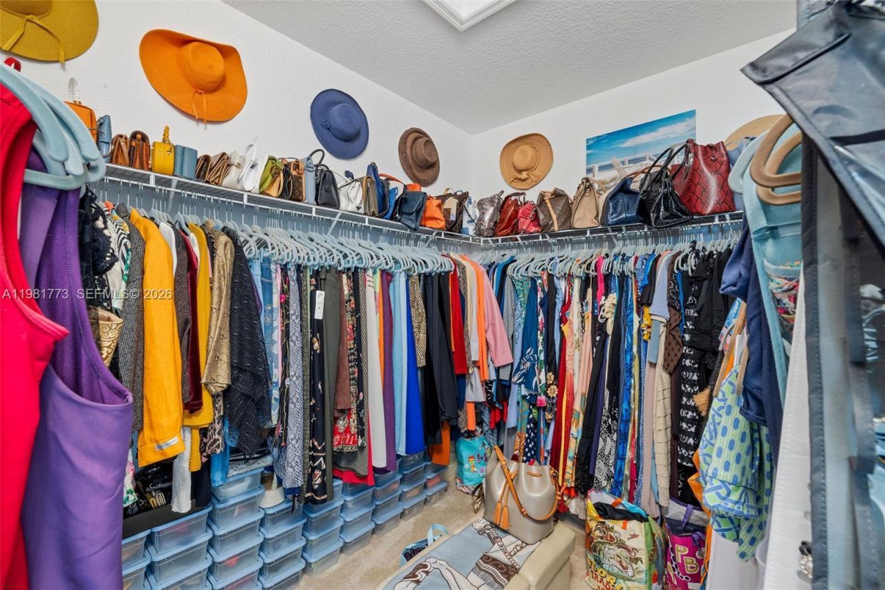 8560 SW 214th Way , Cutler Bay, FL 33189 Photo