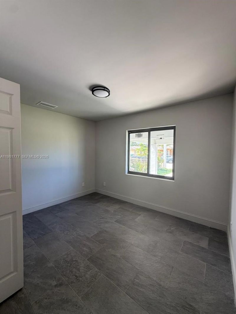 2806 NW 9th Ct, Fort Lauderdale, FL 33311 Photo