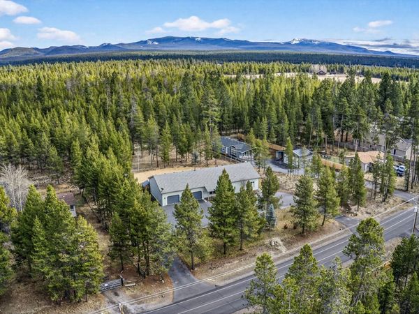 55962 Black Duck Road, Bend, OR 97707