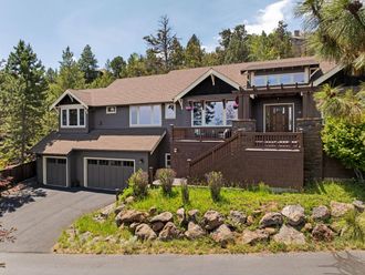3057 NW Colonial Drive Bend, OR 97703