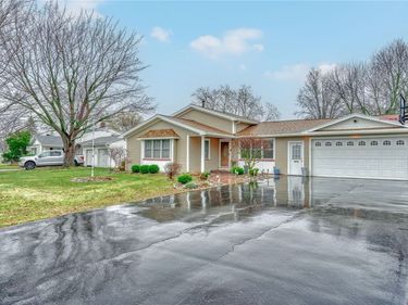 82 Mariposa Drive, Rochester, NY 14624