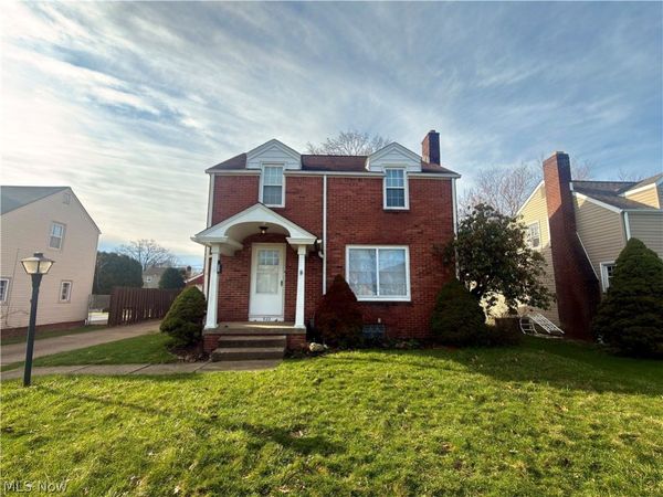 922 Milford Street NE, Canton, OH 44714