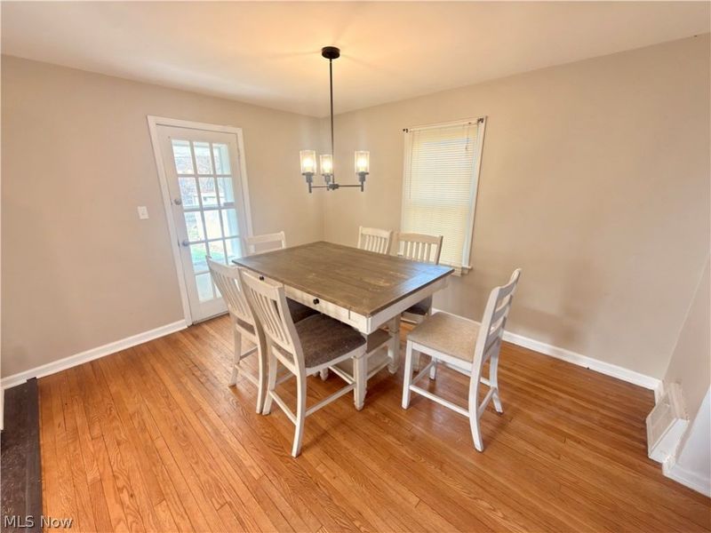 922 Milford Street NE, Canton, OH 44714 Photo 6