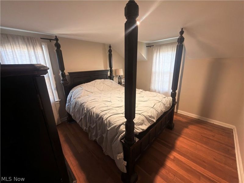 922 Milford Street NE, Canton, OH 44714 Photo 9