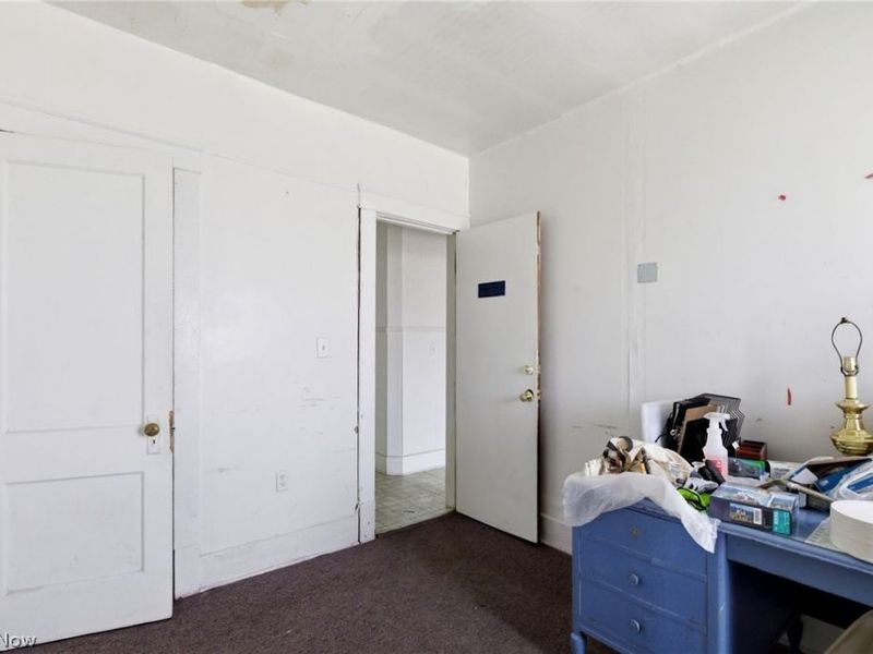 8834 Saint Clair Avenue , Cleveland, OH 44108 Photo 14