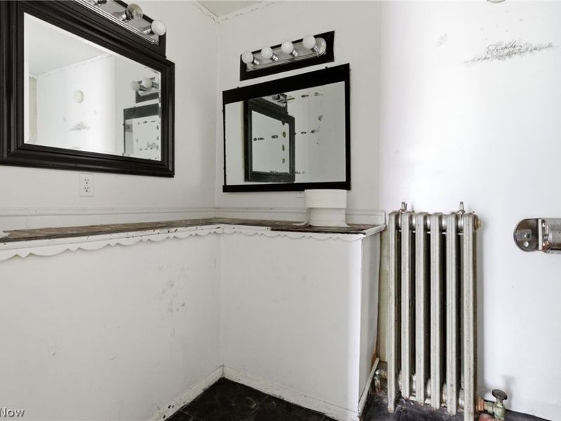 8834 Saint Clair Avenue, Cleveland, OH 44108 Photo 15