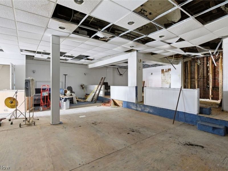 8834 Saint Clair Avenue , Cleveland, OH 44108 Photo 22