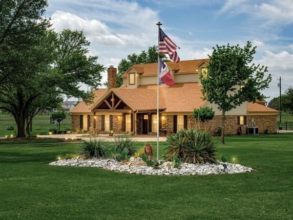 222 Bayne Road, Haslet, TX 76052