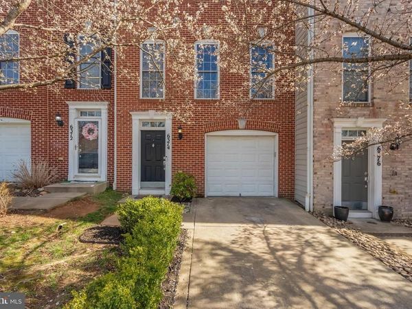 6374 MEANDERING WOODS COURT, FREDERICK, MD 21701