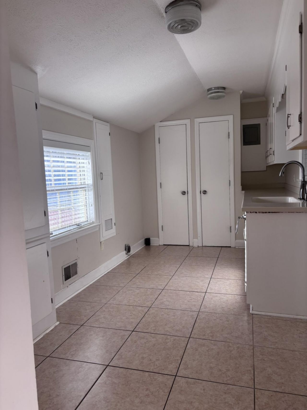 1549 Bennett Circle Photo 35