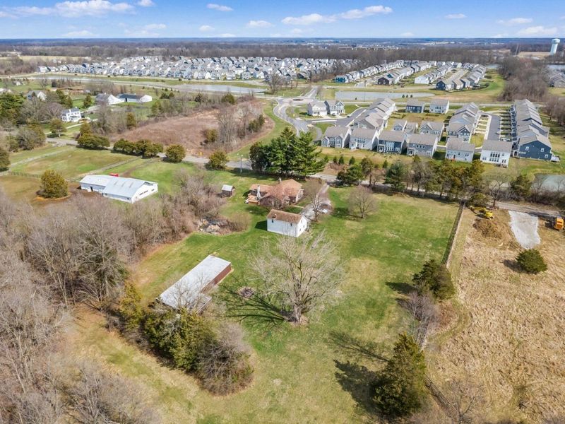 357 N B & K Road, Sunbury, OH 43074 Photo 4