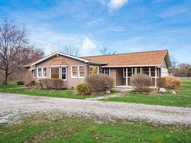 357 N B & K Road, Sunbury, OH 43074 Photo 8